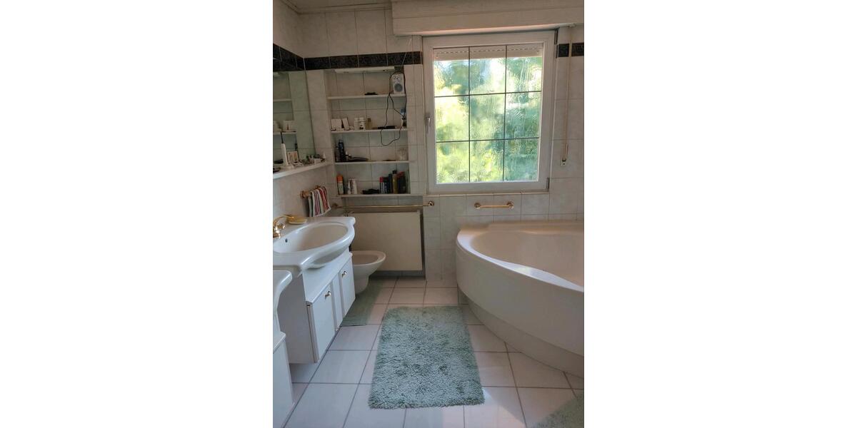 Einfamilienhaus Dortmund Mengede - 7 Zimmer, 290 m&sup2;, 650.000&euro; | Angebot:27009074