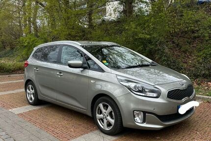 Kia Carens 120.300 km 7.350 &euro; Hagen 58099