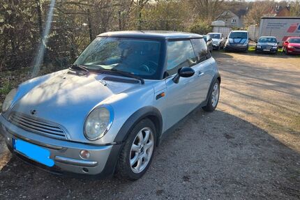 Mini Cooper Coupé 205.400 km 1.300 &euro; Bochum 44807
