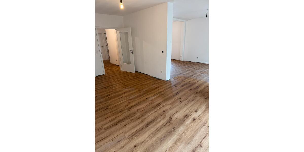 Etagenwohnung Menden (Sauerland) - 2 Zimmer, 80 m&sup2;, 995&euro; | Angebot:26040269