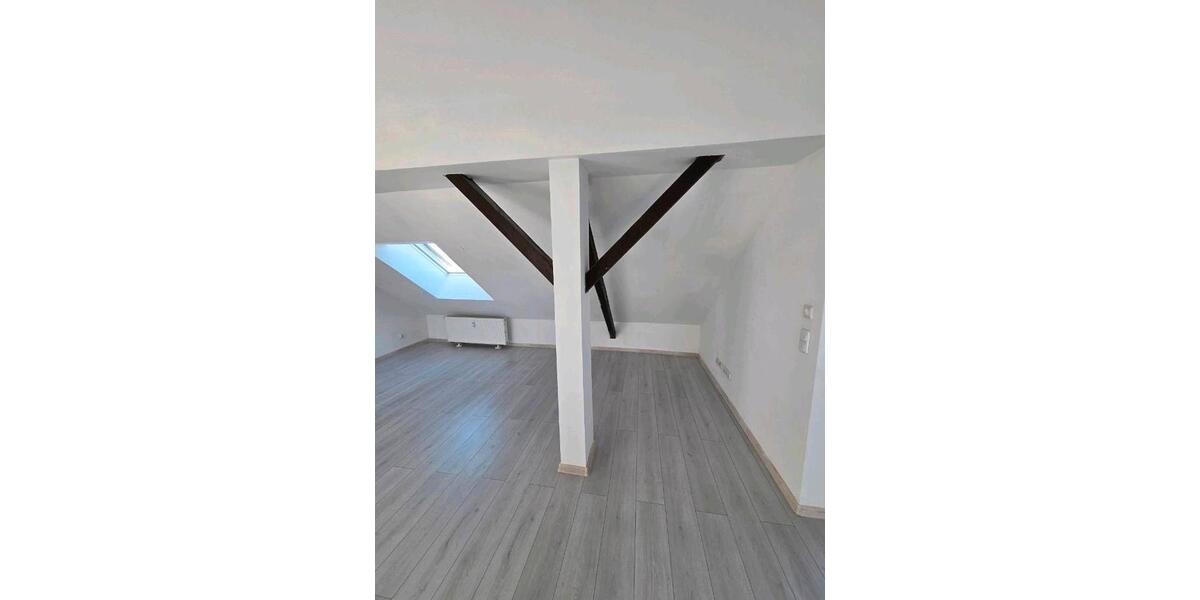 Dachgeschoßwohnung Herne Sodingen - 2 Zimmer, 80 m&sup2;, 600&euro; | Angebot:26551131