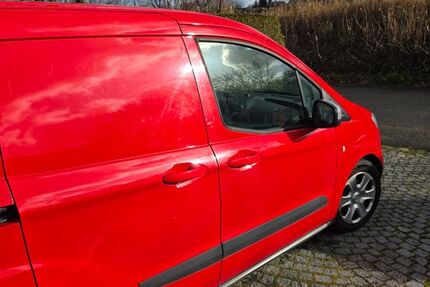 Ford Transit Courier 207.000 km 4.500 &euro; Dortmund 44319