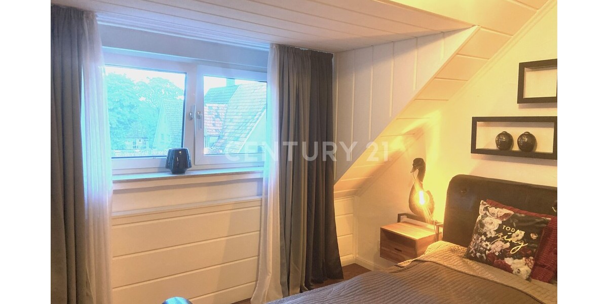 Stylische Dachgeschosswohnung! - Dachgeschoßwohnung Castrop-Rauxel Rauxel | Angebot:23571315