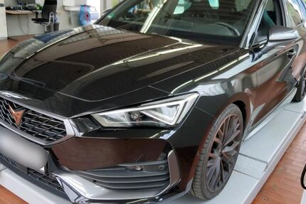 Cupra Leon 33.059 km 31.373 &euro; Hamm 59067