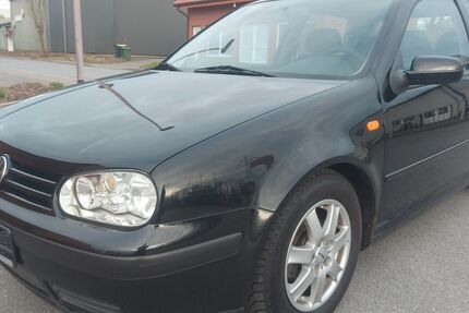 VW Golf 178.000 km 850 &euro; Unna 59423