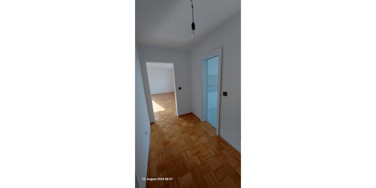 Dachgeschoßwohnung Hagen Hagen-Mitte - 2 Zimmer, 64 m&sup2;, 139.000&euro; | Angebot:26014637