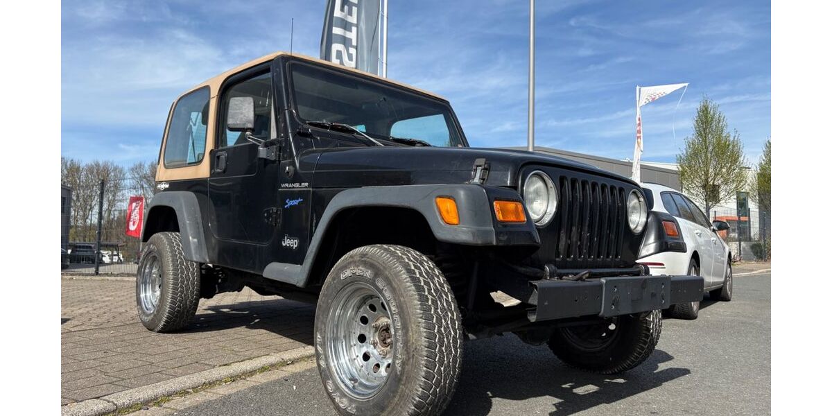Jeep Wrangler 165.000 km 10.799 &euro; Bochum 44809