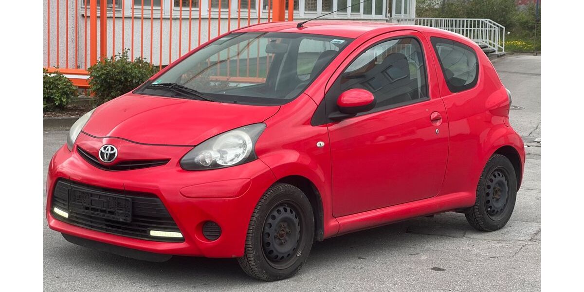 Toyota Aygo (X) 215.000 km 1.990 &euro; Herten 45701