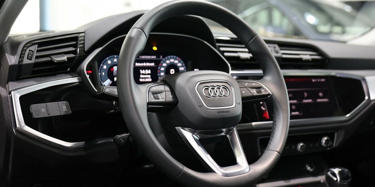 Audi Q3 35 TFSI / LED, VIRTUAL-COCKPIT, APPLE+ANDROID 15.000 km 30.555 &euro; Hamm 59077