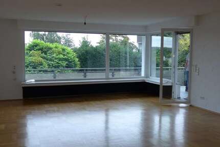 Haus Witten - 8 Zimmer, 250 m&sup2;, 2.000&euro; | Angebot:26242744