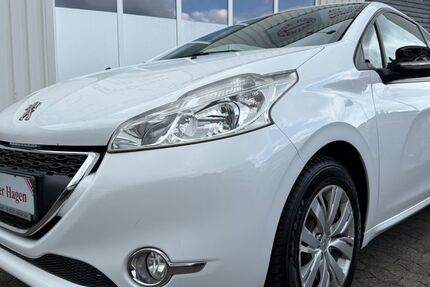 Peugeot 208 141.386 km 3.980 &euro; Hagen 58135