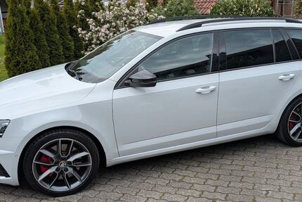Skoda Octavia 67.944 km 28.000 &euro; Menden 58708