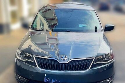 Skoda Rapid 79.500 km 8.500 &euro; Hagen 58095