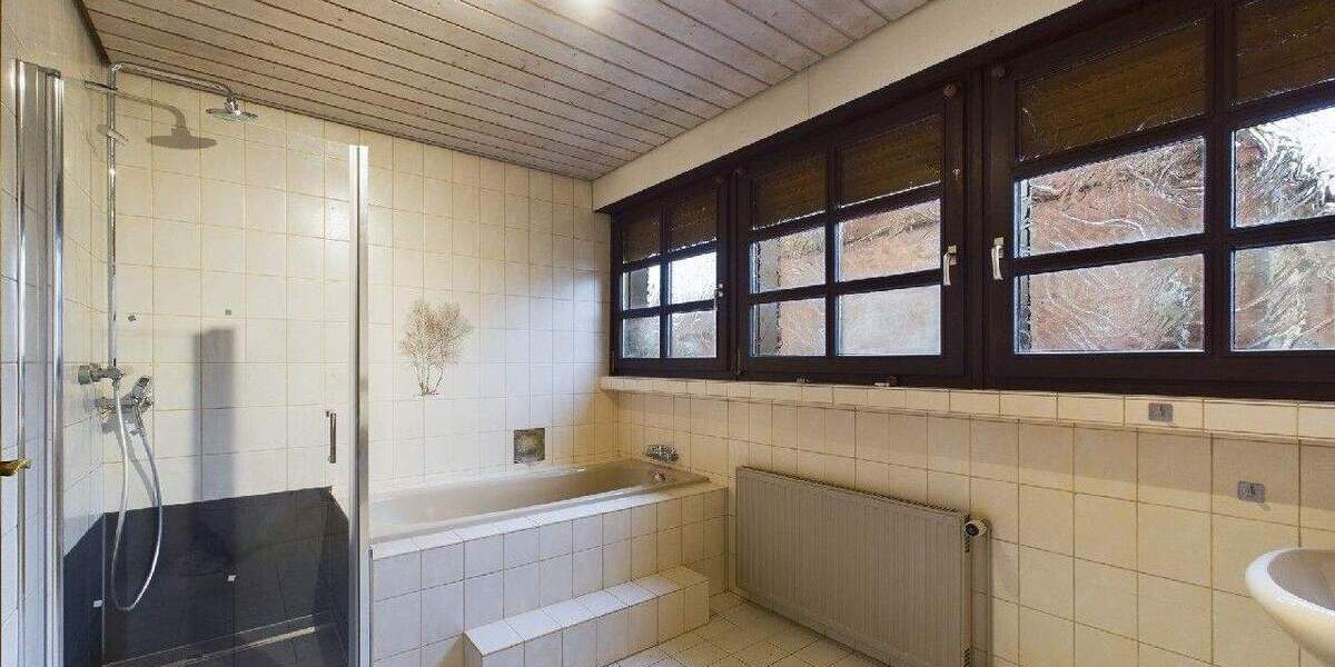 Einfamilienhaus Hamm Pelkum - 5 Zimmer, 170 m&sup2;, 1.750&euro; | Angebot:25674025