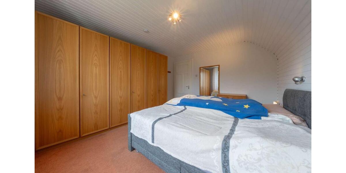 Etagenwohnung Lünen - 3 Zimmer, 107 m&sup2;, 856&euro; | Angebot:26636035