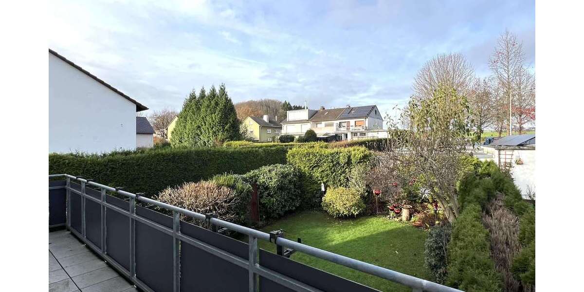 Etagenwohnung Schwerte - 3 Zimmer, 95 m&sup2;, 1.130&euro; | Angebot:25434421