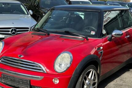 Mini ONE 168.000 km 2.490 &euro; Castrop-Rauxel 44575