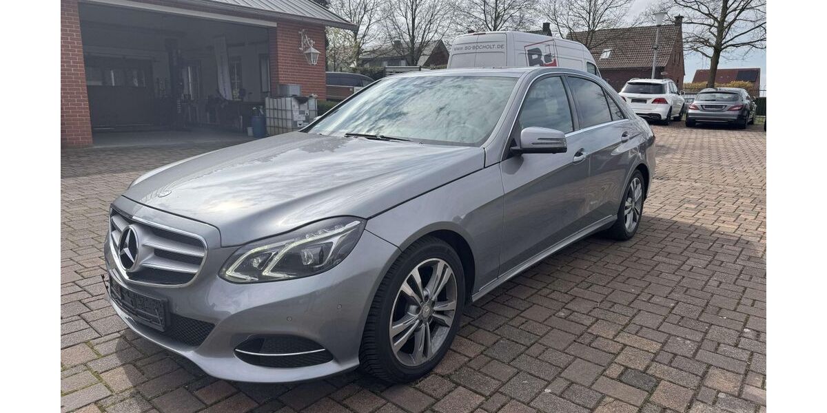 Mercedes-Benz E 300 214.000 km 12.900 &euro; Südkirchen 59394