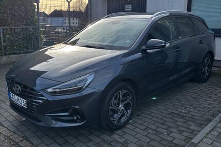 Hyundai i30 100.000 km 14.300 &euro; Castrop Rauxel 44577