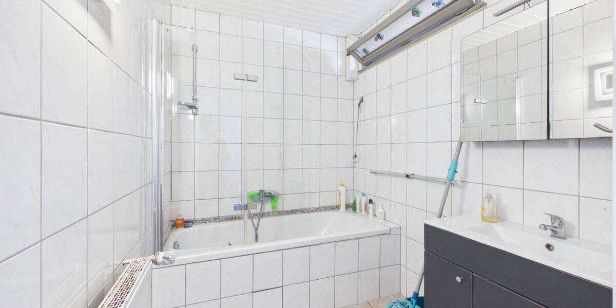 Mehrfamilienhaus, Wohnhaus Dortmund Westerfilde - 9 Zimmer, 193 m&sup2;, 450.000&euro; | Angebot:26768199