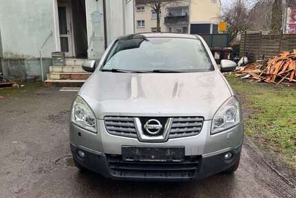 Nissan Qashqai 200.600 km 3.600 &euro; Dortmund 44227