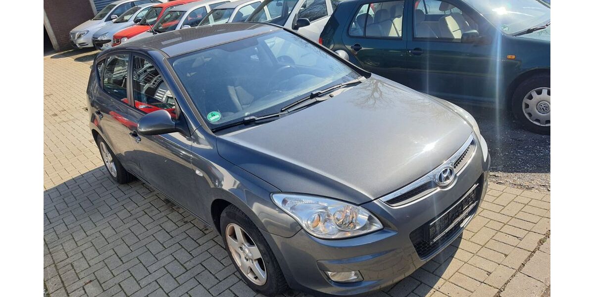 Hyundai i30 197.000 km 1.999 &euro; Ascheberg 59387