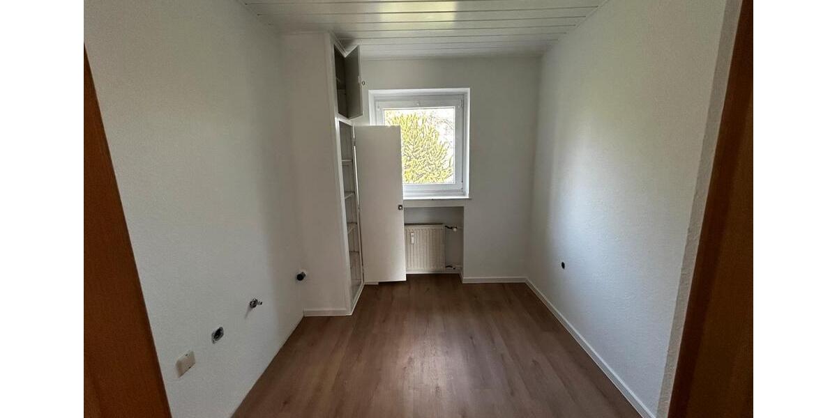 Etagenwohnung Bochum Bochum-Mitte - 3.5 Zimmer, 72 m&sup2;, 756&euro; | Angebot:26045536