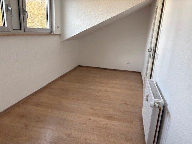 Etagenwohnung Holzwickede - 3.5 Zimmer, 93 m&sup2;, 880&euro; | Angebot:26254905