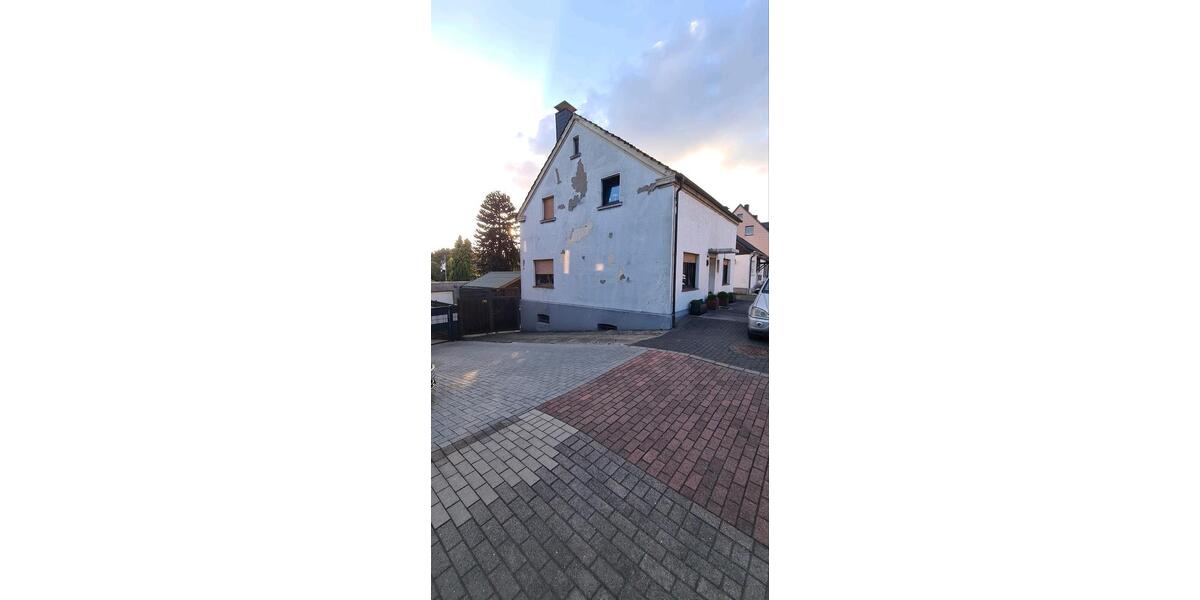 Einfamilienhaus Castrop-Rauxel Deinighausen - 6 Zimmer, 143 m&sup2;, 275.000&euro; | Angebot:25933464