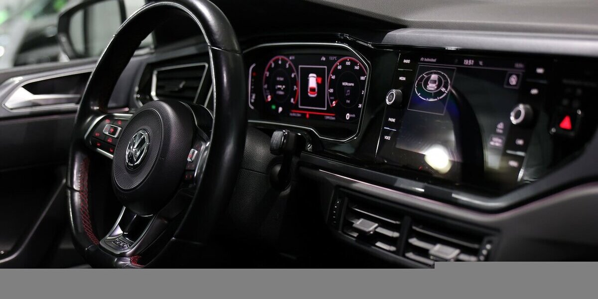 VW Polo GTI 2.0 TSI DSG BEATS WHITE / LED, AID, ACC 139.000 km 14.777 &euro; Hamm 59077