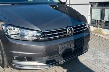 VW Touran 87.600 km 17.495 &euro; Dortmund 44265
