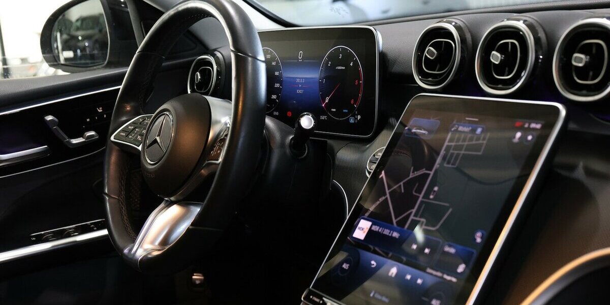 Mercedes-Benz C 220 d T AVANTGARDE ADVANCED / LASER, DISTRONIC 82.000 km 30.444 &euro; Hamm 59077