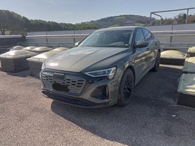 Audi Q8 e-tron 14.741 km 64.845 &euro; Hagen 58091