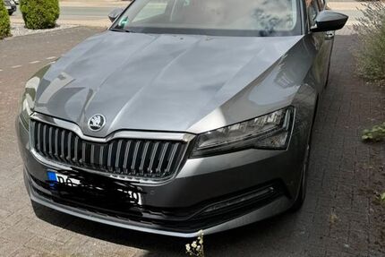 Skoda Superb 65.000 km 21.700 &euro; Holzwickede 59439
