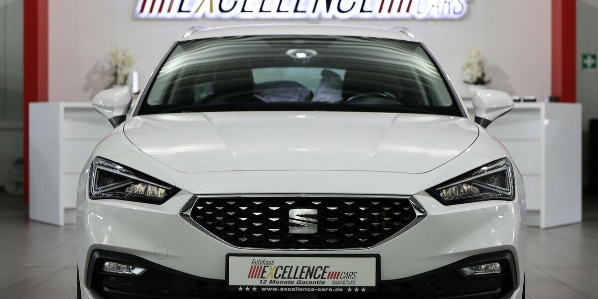 Seat Leon ST 2.0 TDI DSG XCELLENCE / LEDER / ACC+LANE 75.000 km 18.888 &euro; Hamm 59077