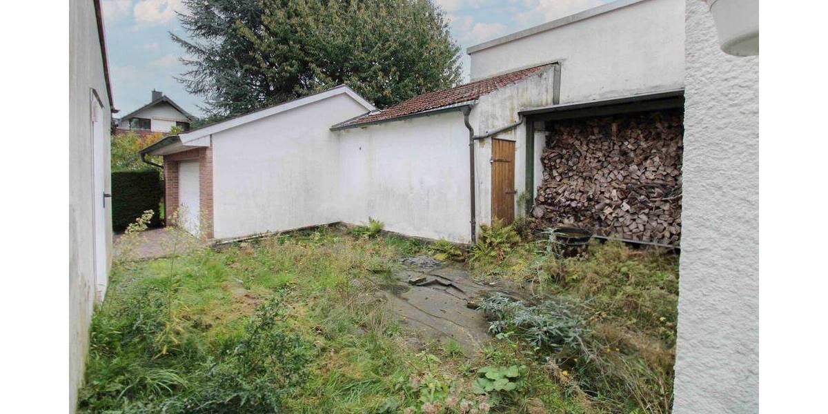 Mehrfamilienhaus, Wohnhaus Bochum Laer - 6 Zimmer, 211 m&sup2;, 320.000&euro; | Angebot:26043818