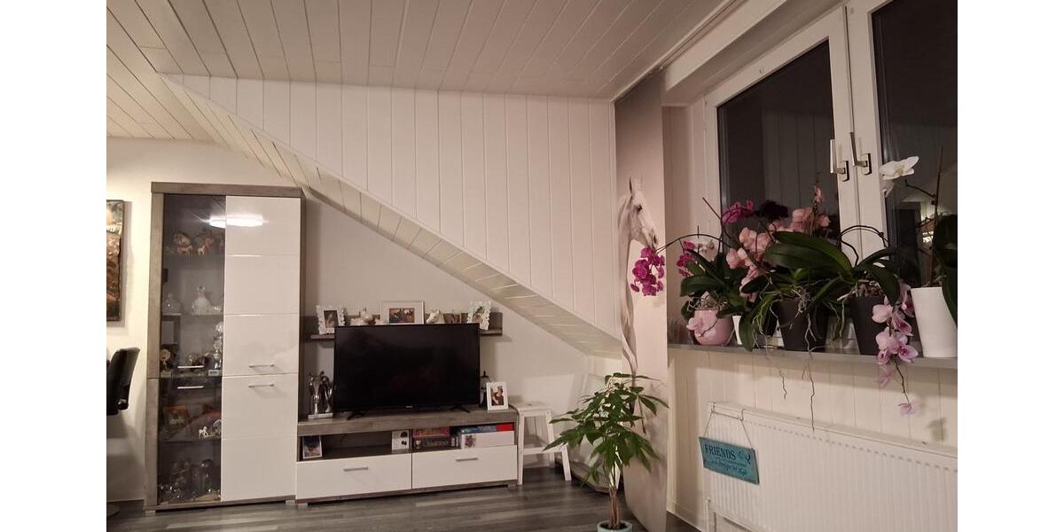 Dachgeschoßwohnung Lünen Alstedde - 2 Zimmer, 51 m&sup2;, 460&euro; | Angebot:27600292