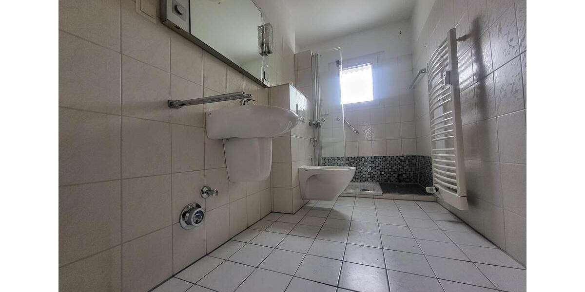 Etagenwohnung Herne Altenhöfen - 2.5 Zimmer, 61 m&sup2;, 460&euro; | Angebot:25328594