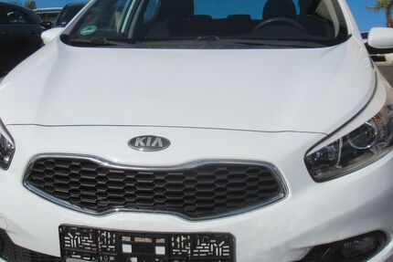 Kia ceed / Ceed 84.654 km 6.890 &euro; Herne 44653