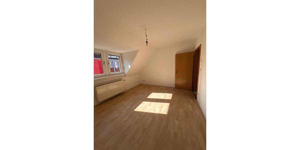 Dachgeschoßwohnung Hamm - 2.5 Zimmer, 51 m&sup2;, 599&euro; | Angebot:26522743