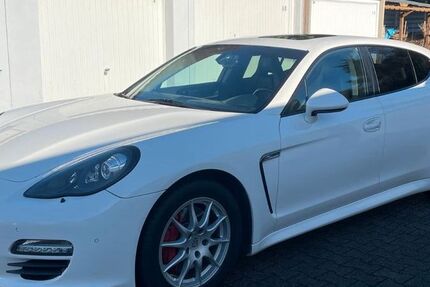Porsche Panamera 127.328 km 26.599 &euro; Lünen 44532