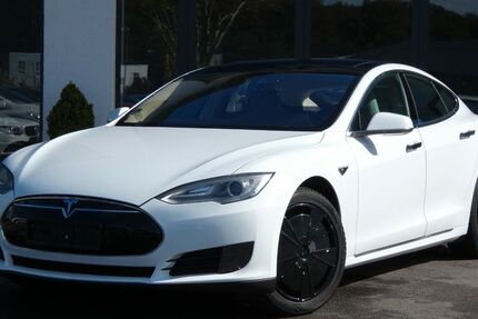 Tesla Model S 251.852 km 13.950 &euro; Bochum 44807