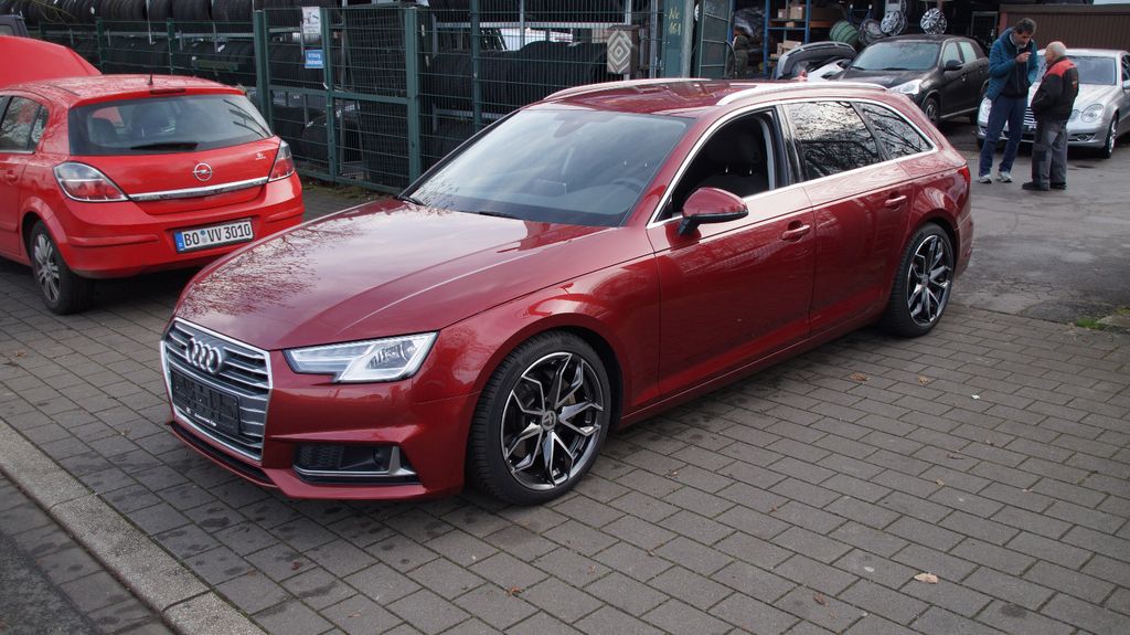 Audi A4 121.000 km 19.700 &euro; Bochum 44793