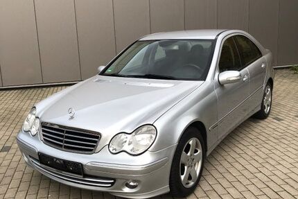 Mercedes-Benz C 220 236.000 km 4.599 &euro; iserlohn 58636