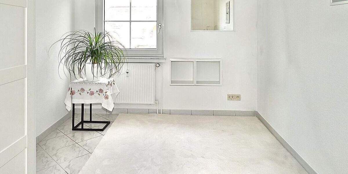 Etagenwohnung Bochum Stiepel - 4 Zimmer, 107 m&sup2;, 420.000&euro; | Angebot:25657492