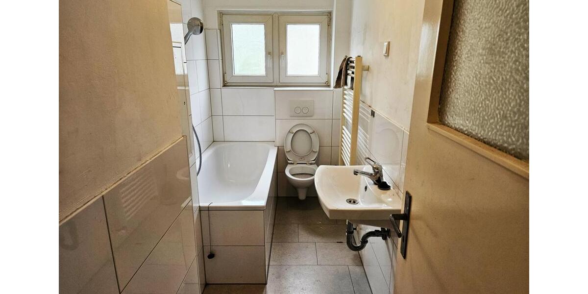 Etagenwohnung Herne Altenhöfen - 2.5 Zimmer, 57 m&sup2;, 350&euro; | Angebot:26005621