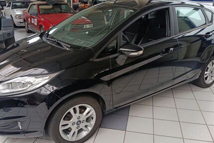 Ford Fiesta 69.000 km 6.999 &euro; Recklinghausen 45659