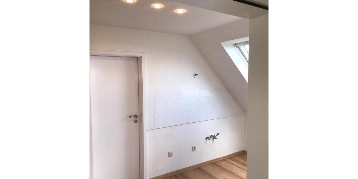 Dachgeschoßwohnung Dortmund Hörde - 1.5 Zimmer, 43 m&sup2;, 125.000&euro; | Angebot:26130282