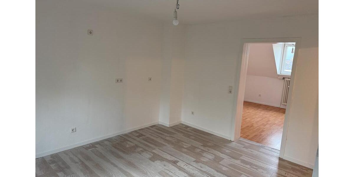 Etagenwohnung Dortmund Bövinghausen - 4.5 Zimmer, 97 m&sup2;, 930&euro; | Angebot:26302899