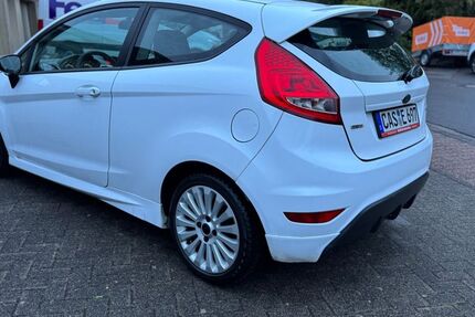 Ford Fiesta 233.000 km 2.399 &euro; Lünen 44536